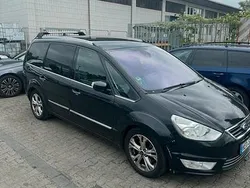 Schwarz Gebraucht 2012 Ford Galaxy Van / Kleinbus | 2.999 €