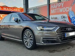 Grau Gebraucht 2019 Audi A8L Ambiente Limousine | 49.900 €