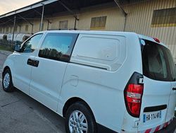 Weiß Gebraucht 2011 Hyundai H-1 Van / Kleinbus | 6.000 €