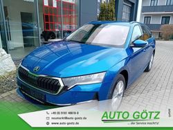 Blau Neu 2025 Skoda Octavia Selection Kombi | 32.890 € (Superpreis)
