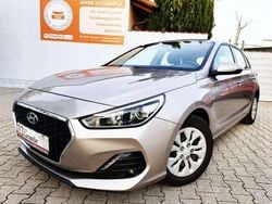 Beige Gebraucht 2018 Hyundai i30 Limousine | 13.590 € (Fairer Preis)