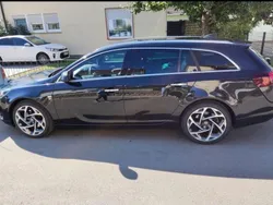 Schwarz Gebraucht 2016 Opel Insignia Kombi | 9.000 € (Etwas zu teuer)