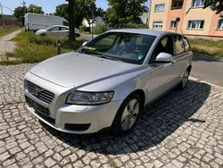 Silber Gebraucht 2010 Volvo V50 Kombi | 1.999 € (Superpreis)
