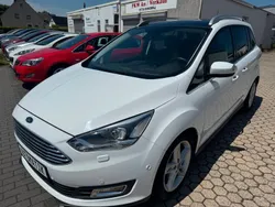 Weiß Gebraucht 2019 Ford Grand C-Max Titanium Van / Kleinbus | 14.600 € (Guter Preis)