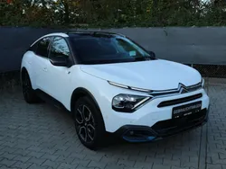Weiss banquise (weiß) Gebraucht 2022 Citroën e-C4 Shine Limousine | 20.370 € (Fairer Preis)
