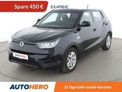 Schwarz Gebraucht 2015 Ssangyong (KGM) Tivoli Crystal SUV | 11.040 €