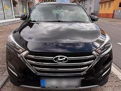 Schwarz Gebraucht 2016 Hyundai Tucson Premium SUV | 16.990 € (Fairer Preis)