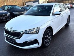 Weiß Gebraucht 2020 Skoda Scala Drive Kleinwagen | 16.800 € (Fairer Preis)