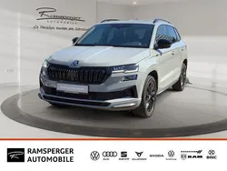 Grau (stahlgrau) Gebraucht 2022 Skoda Karoq SportLine SUV | 31.890 € (Teuer)