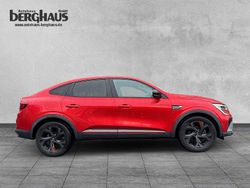 Dezirrot metallic Gebraucht 2021 Renault Arkana R.S. SUV | 19.490 € (Guter Preis)