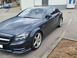 Grau Gebraucht 2012 Mercedes CLS500 AMG Limousine | 15.900 € (Guter Preis)