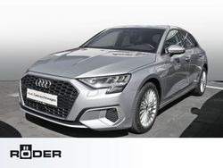 Grau Gebraucht 2021 Audi A3 Sportback Advanced Kleinwagen | 24.690 € (Fairer Preis)
