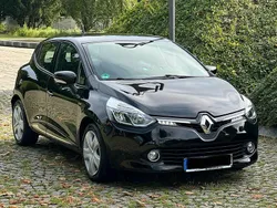 Schwarz Gebraucht 2016 Renault Clio IV LIMITED Kleinwagen | 7.500 € (Fairer Preis)