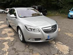 Silber Gebraucht 2012 Opel Insignia Kombi | 5.999 € (Etwas zu teuer)