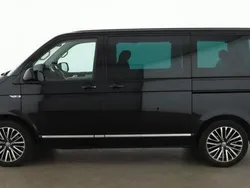 Schwarz Gebraucht 2017 VW T6 Highline Van | 40.000 € (Superpreis)