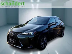 Terrane khaki metallic Gebraucht 2025 Lexus UX Sport Line SUV | 36.770 €