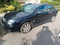 Blau Gebraucht 2004 Opel Vectra Limousine | 2.300 €