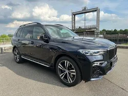Schwarz Gebraucht 2021 BMW X7 M Sport SUV | 74.900 € (Teuer)