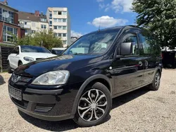 Schwarz Gebraucht 2008 Opel Combo Van / Kleinbus | 2.450 € (Fairer Preis)