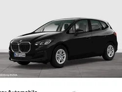 Schwarz Gebraucht 2022 BMW 218 Shadowline Van / Kleinbus | 22.580 € (Fairer Preis)