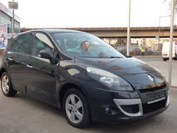 Schwarz Gebraucht 2009 Renault Scénic III Dynamique Van / Kleinbus | 5.900 € (Fairer Preis)