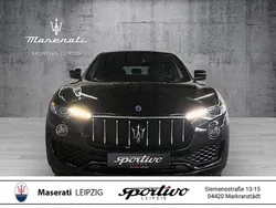 Schwarz Gebraucht 2018 Maserati Levante SUV | 39.979 € (Guter Preis)