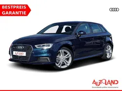 Blau Gebraucht 2020 Audi A3 Sportback e-tron S-Line Limousine | 24.950 € (Fairer Preis)
