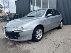 Grau Gebraucht 2003 Alfa Romeo 147 Kleinwagen | 3.150 € (Teuer)