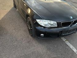 Schwarz Gebraucht 2006 BMW 116 Kleinwagen | 950 € (Superpreis)