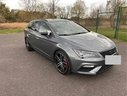 Grau Gebraucht 2018 Cupra Leon Limousine | 21.990 € (Fairer Preis)