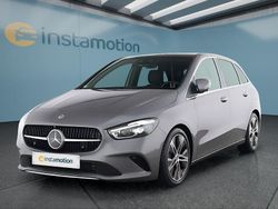 Grau Gebraucht 2024 Mercedes B250 Van / Kleinbus | 41.699 € (Teuer)