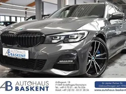 Grau Gebraucht 2020 BMW 330 M Sport Kombi | 34.490 € (Fairer Preis)