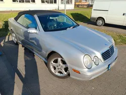Silber Gebraucht 2002 Mercedes CLK55 AMG AMG Coupé | 13.999 € (Teuer)