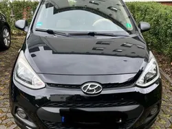 Schwarz Gebraucht 2015 Hyundai i10 Kleinwagen | 5.500 € (Fairer Preis)
