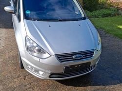 Silber Gebraucht 2011 Ford Galaxy Titanium Van / Kleinbus | 6.000 € (Guter Preis)