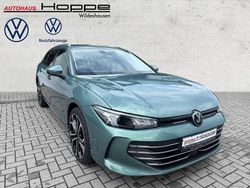 Grün Gebraucht 2024 VW Passat Business Kombi | 33.480 € (Guter Preis)