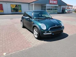 Grün Gebraucht 2003 Mini ONE Kleinwagen | 2.600 €