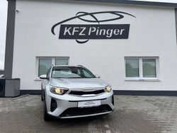 Silber Gebraucht 2021 Kia Stonic SUV | 15.499 € (Fairer Preis)