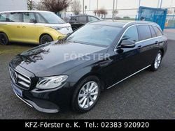 Schwarz Gebraucht 2019 Mercedes E200 Kombi | 23.390 € (Fairer Preis)