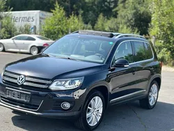 Schwarz Gebraucht 2014 VW Tiguan Exclusive SUV | 11.900 € (Fairer Preis)