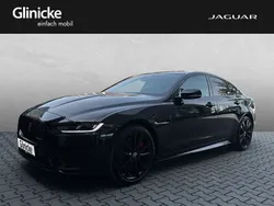Grau Gebraucht 2023 Jaguar XE R-Dynamic Limousine | 47.880 €