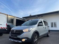 Silber Gebraucht 2019 Dacia Dokker Stepway Van / Kleinbus | 8.350 € (Superpreis)
