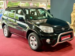 Schwarz Gebraucht 2004 Toyota RAV4 Sol SUV | 6.490 € (Etwas zu teuer)