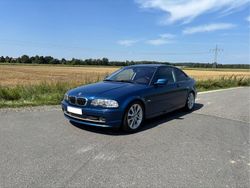 Blau Gebraucht 2000 BMW 330 Coupé | 18.000 €