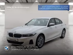 Weiß Gebraucht 2024 BMW 318 Shadowline Limousine | 29.807 € (Superpreis)