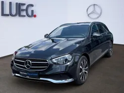Grau Gebraucht 2021 Mercedes E300 Avantgarde Limousine | 33.770 € (Guter Preis)