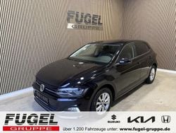 Deep black perleffekt Gebraucht 2018 VW Polo Highline Limousine | 10.995 € (Fairer Preis)
