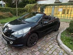 Schwarz Gebraucht 2010 Peugeot 207 Cabrio | 3.300 € (Fairer Preis)