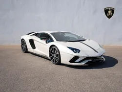 Weiß Gebraucht 2019 Lamborghini Aventador | 345.900 €