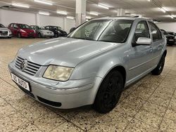 Blau Gebraucht 2004 VW Bora Pacific Limousine | 1.997 € (Fairer Preis)